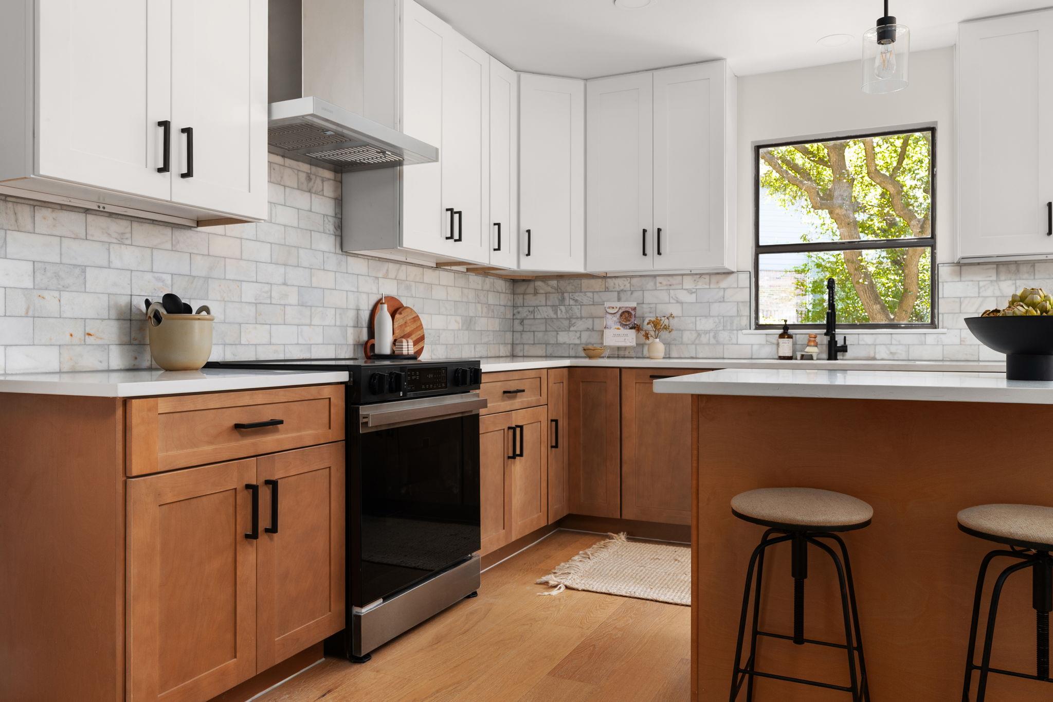 Image 15 of 38 For 10905 Chateau Hl