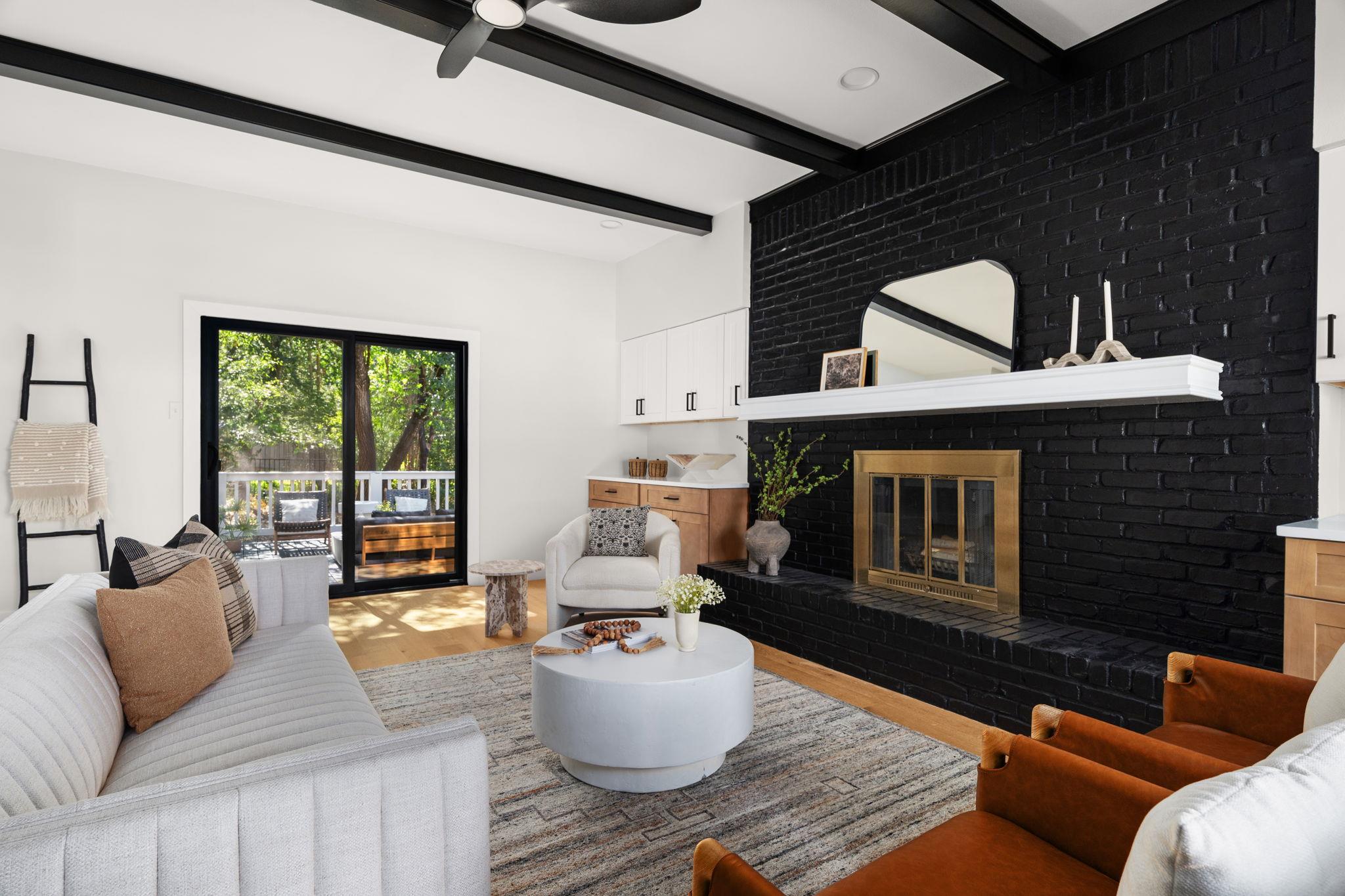 Image 8 of 38 For 10905 Chateau Hl