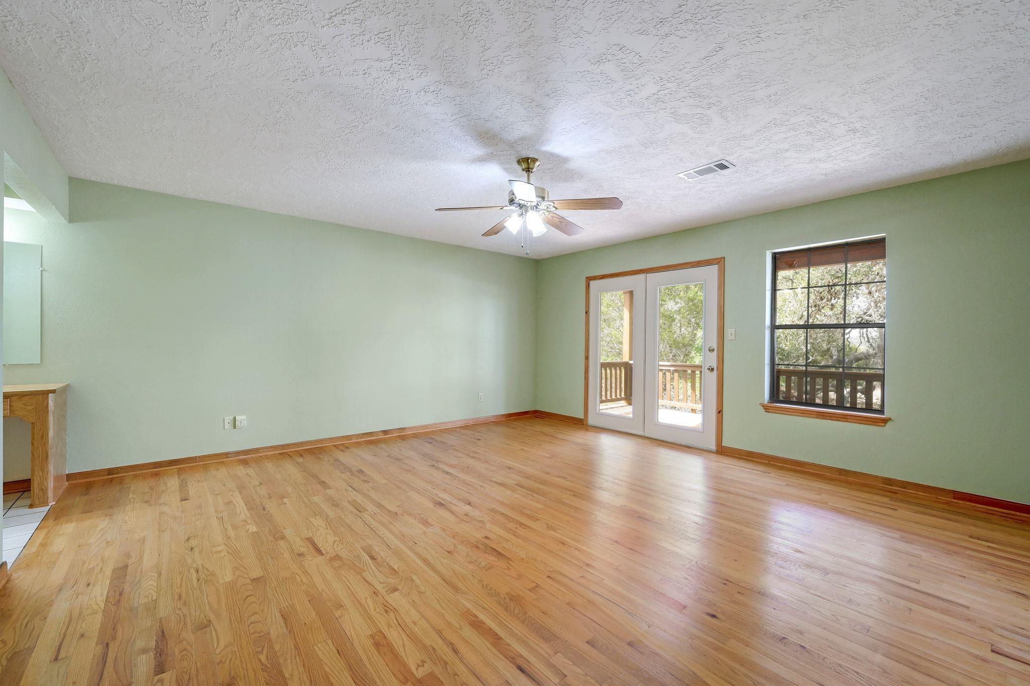 Image 10 of 20 For 6573 Ranch Road 165