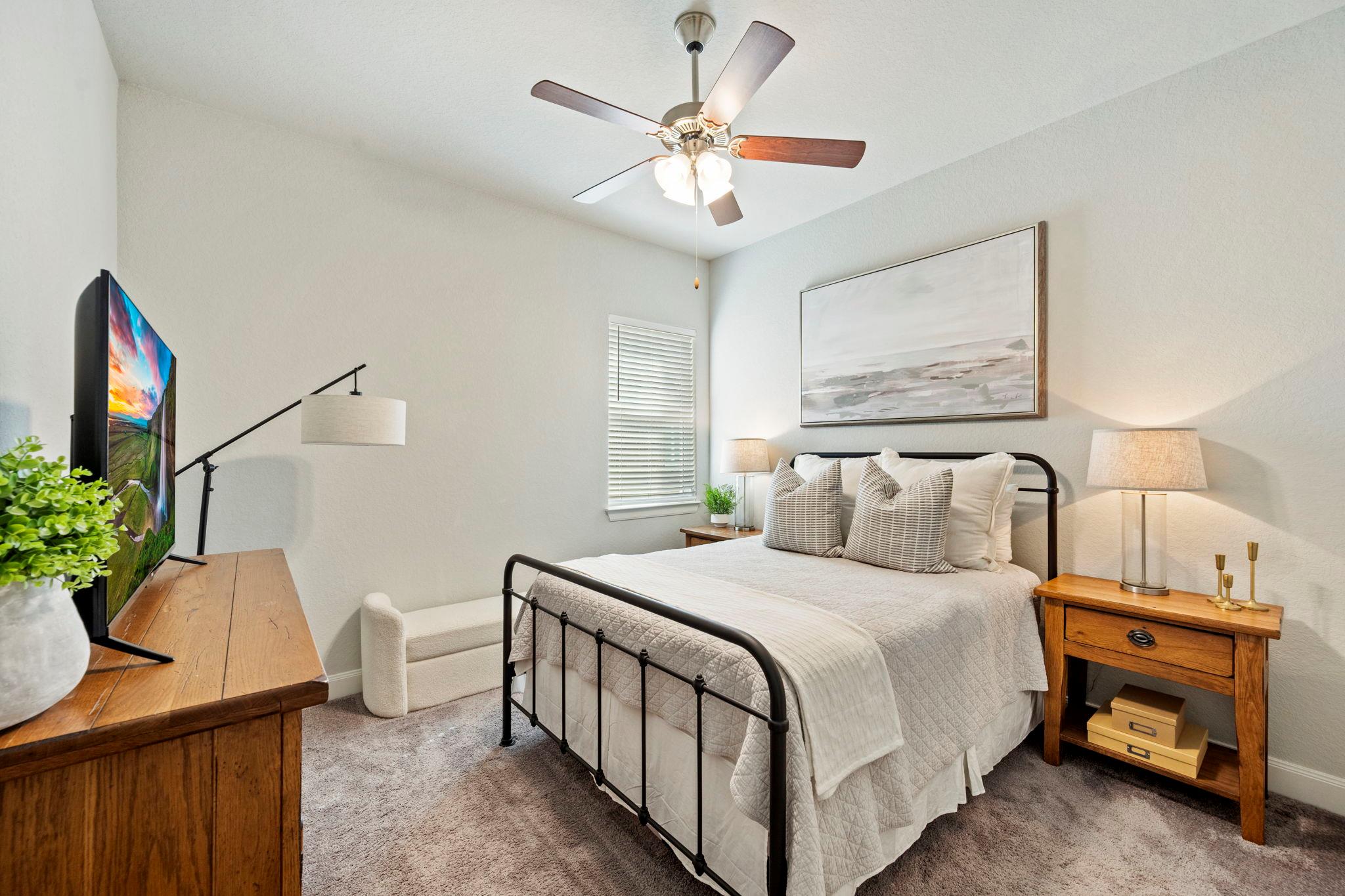 Image 22 of 40 For 1189 Hammock Gln