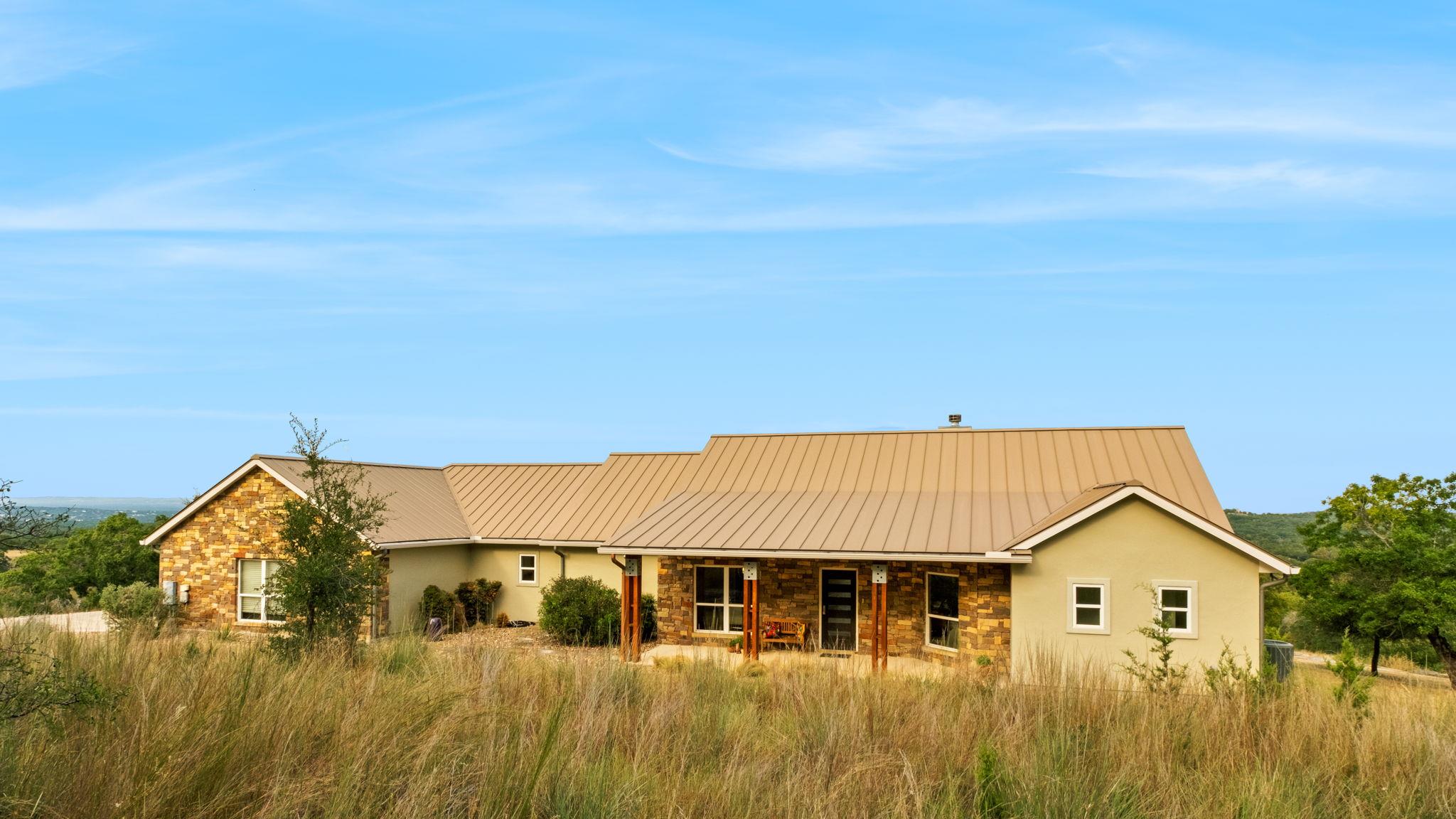 Image 7 of 40 For 128 Skylight Trl