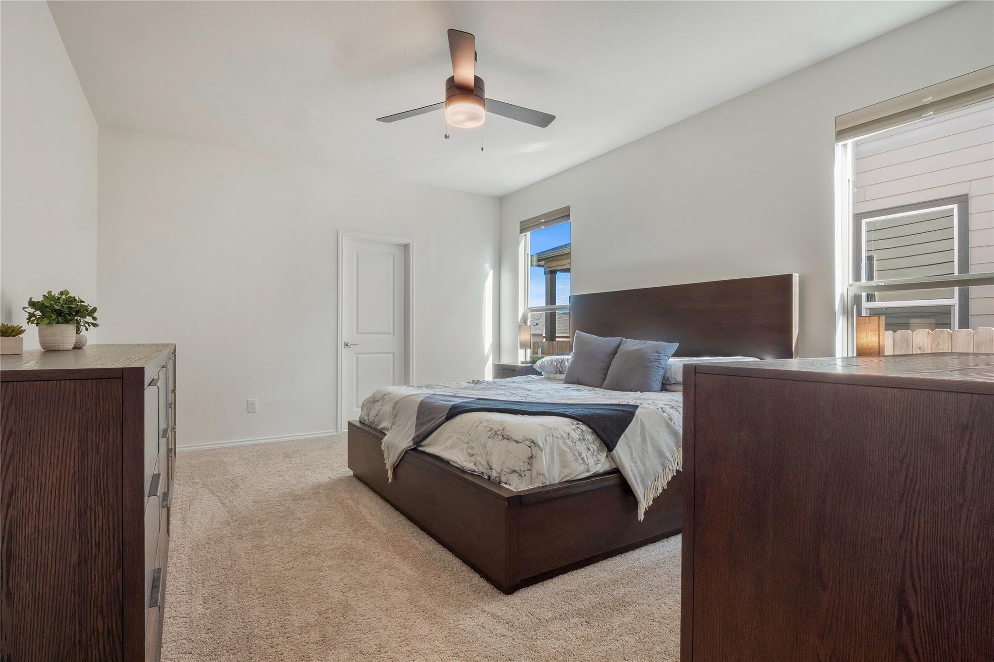 Image 8 of 25 For 125 Lucky Texan Rd