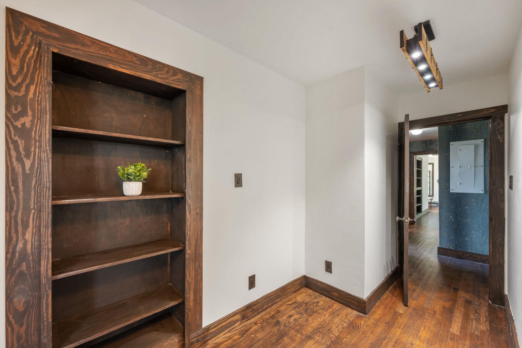 Image 16 of 34 For 13132 State Highway 16 Highway