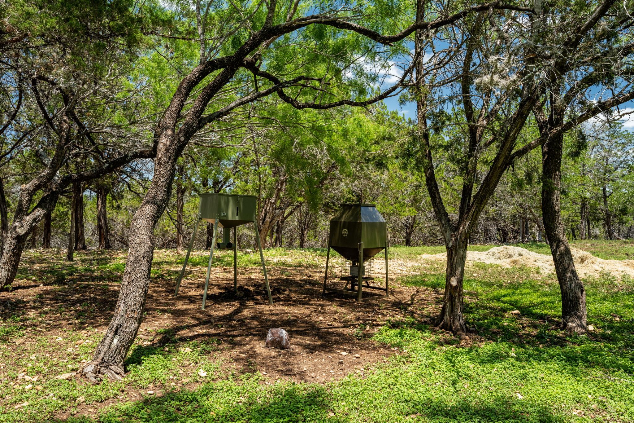 Image 27 of 34 For 13132 State Highway 16 Highway