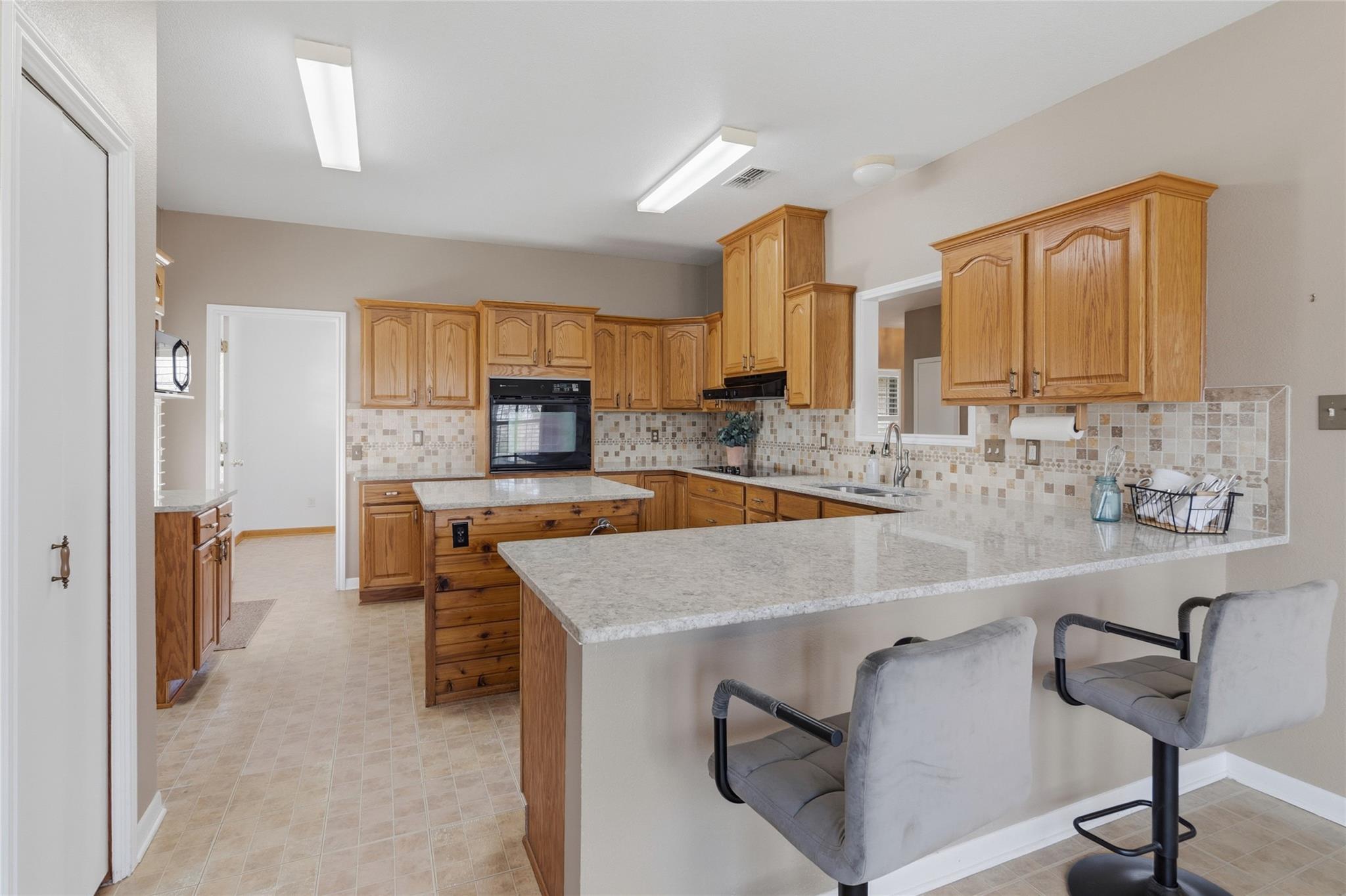 Image 10 of 38 For 155 Guadalupe Ranch Ln