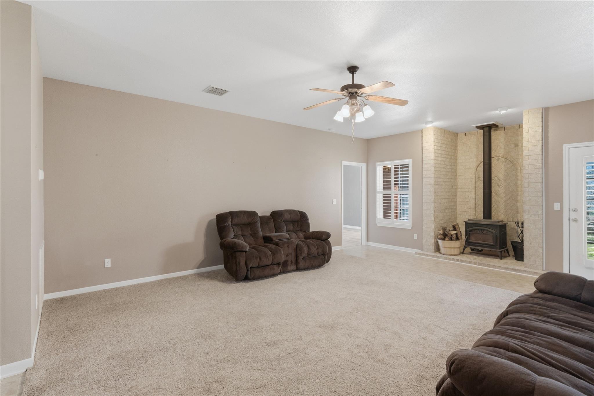 Image 14 of 38 For 155 Guadalupe Ranch Ln