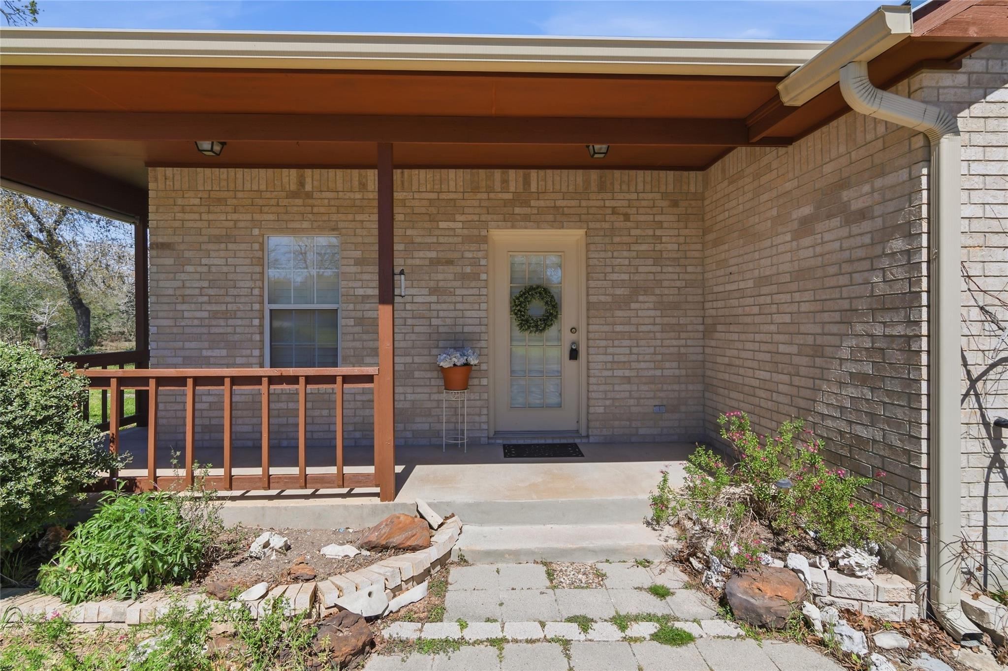 Image 22 of 38 For 155 Guadalupe Ranch Ln