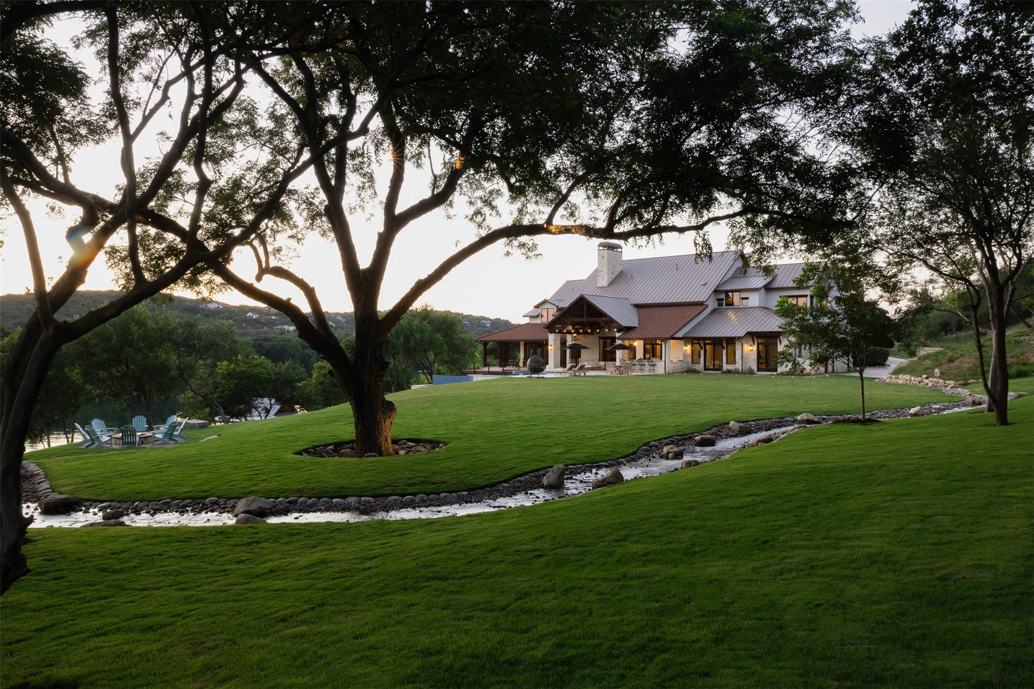 Image 14 of 40 For 15016 Flat Top Ranch Rd