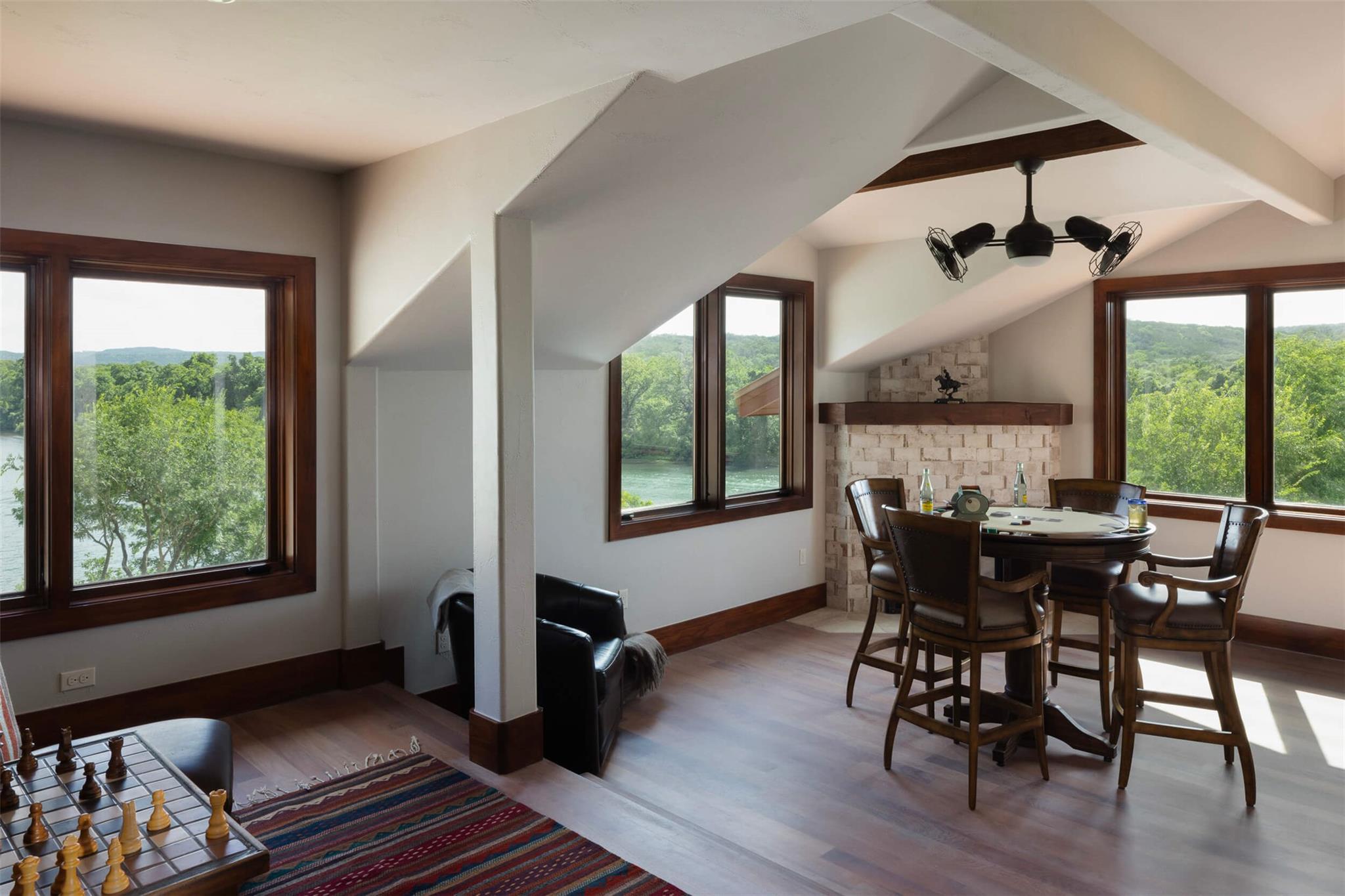 Image 34 of 40 For 15016 Flat Top Ranch Rd