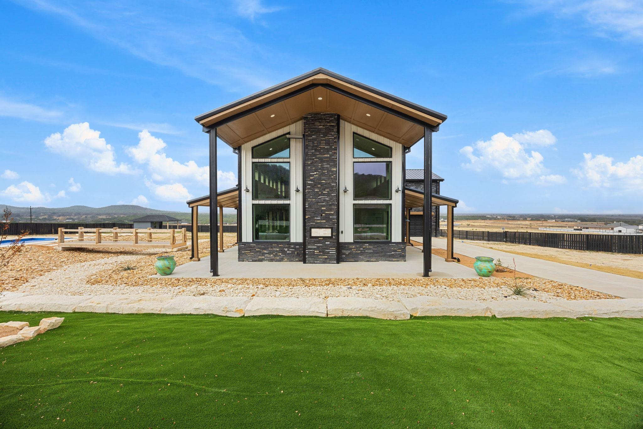 Image 2 of 40 For 1244 Hadley Ln