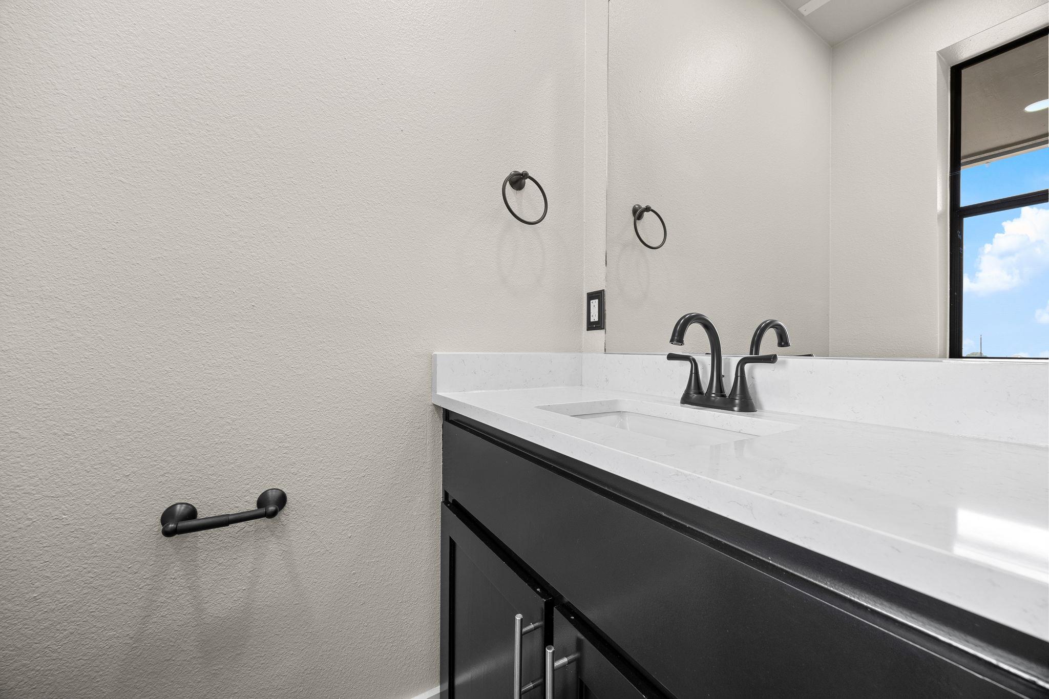 Image 21 of 40 For 1244 Hadley Ln