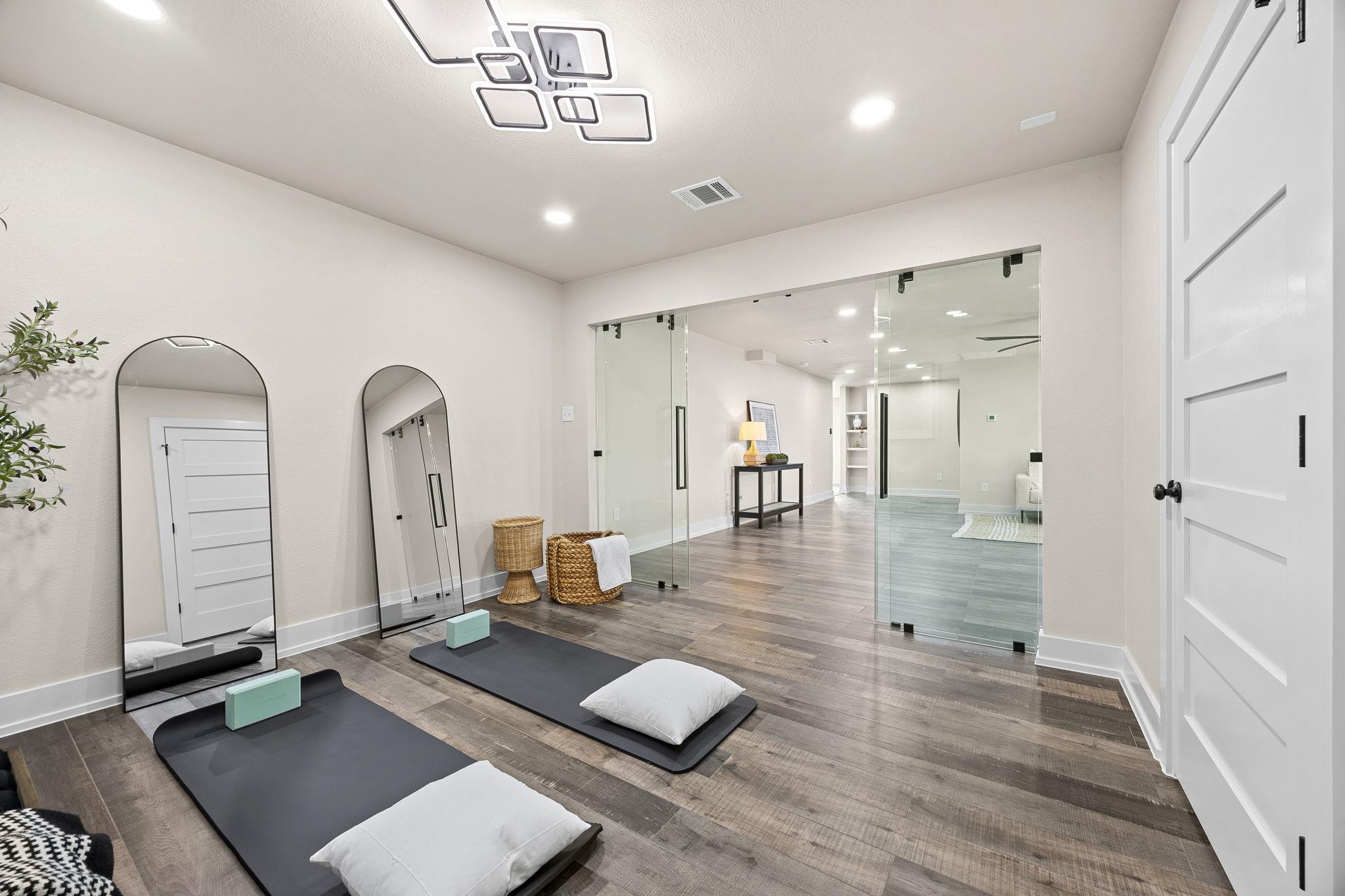 Image 26 of 40 For 1244 Hadley Ln