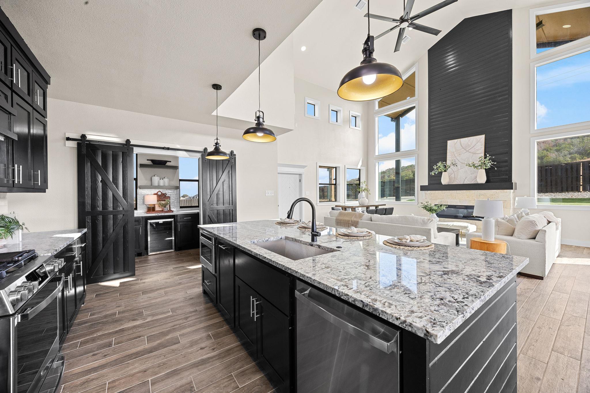 Image 4 of 40 For 1244 Hadley Ln