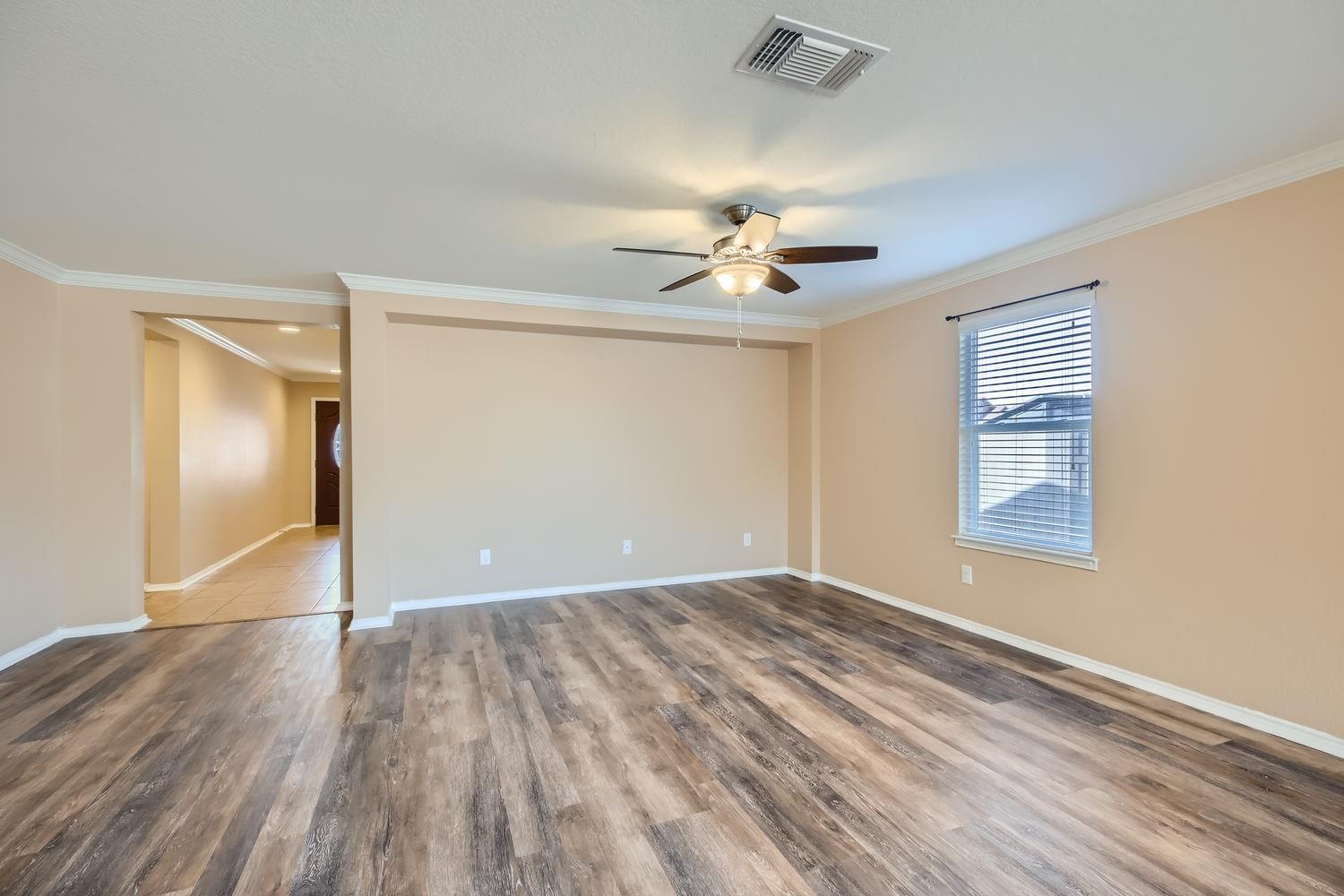 Image 4 of 23 For 1433 Cutler Bay