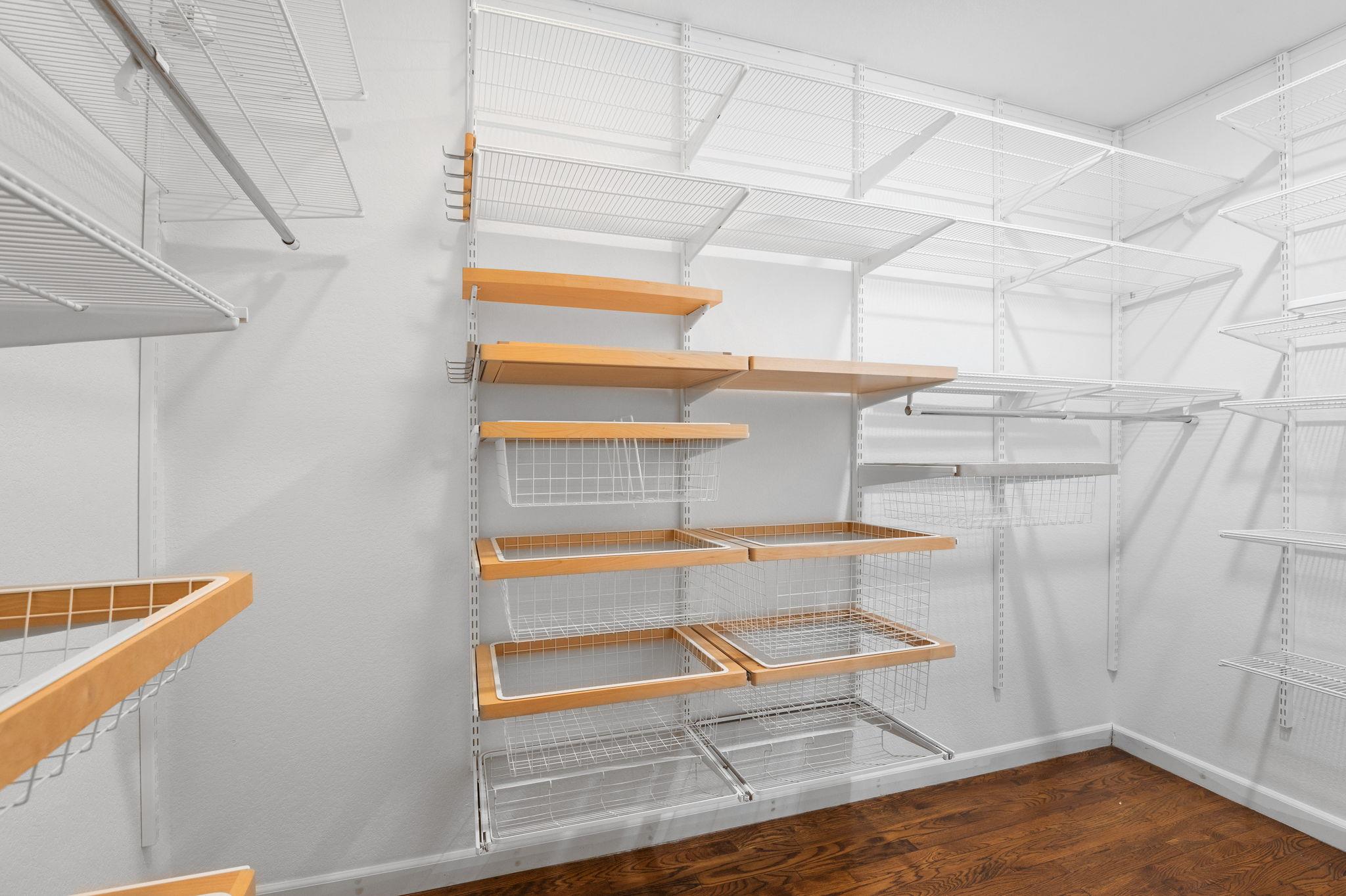 Image 30 of 39 For 7517 Delafield Ln