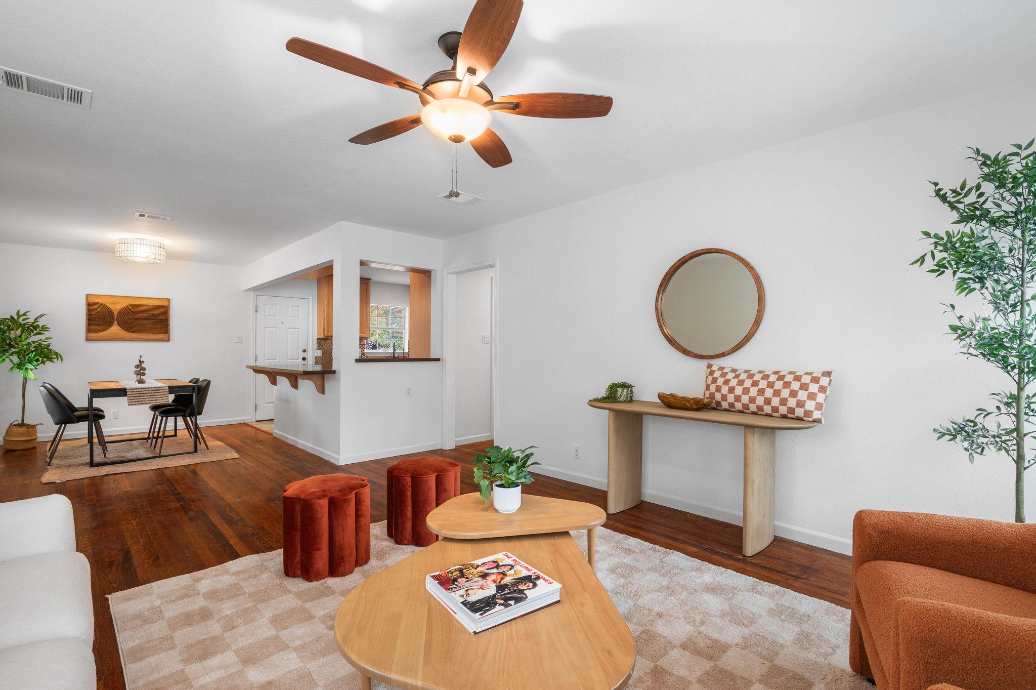 Image 7 of 39 For 7517 Delafield Ln