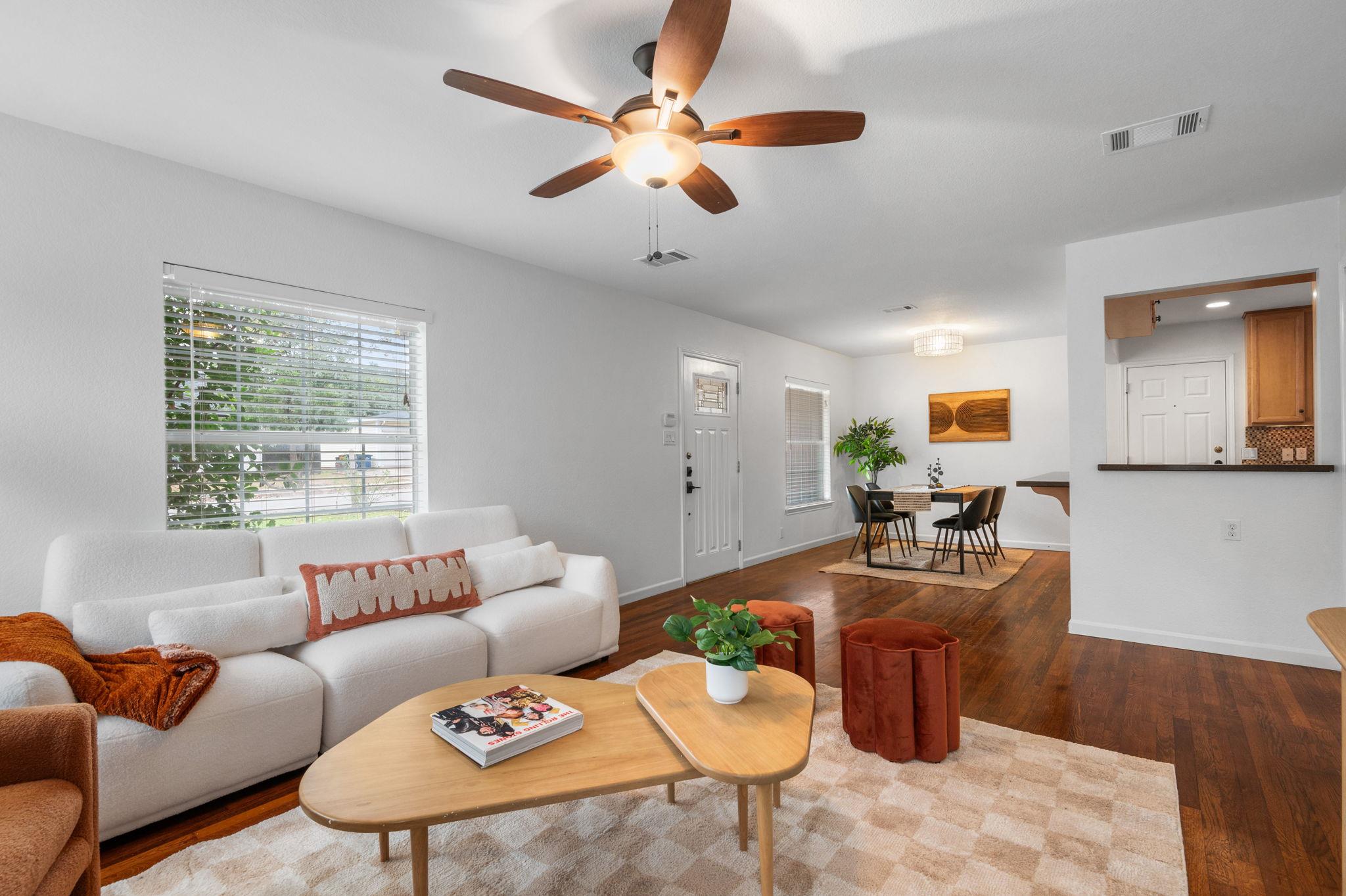 Image 8 of 39 For 7517 Delafield Ln