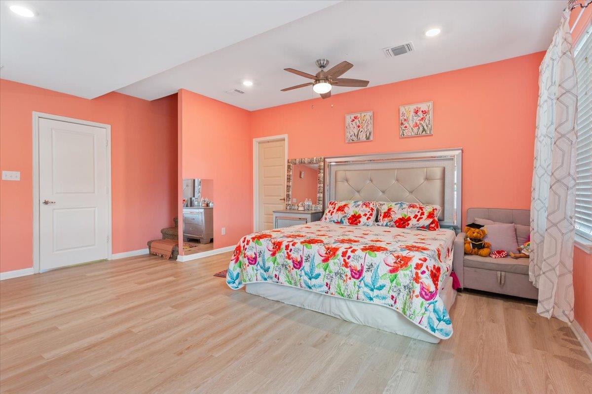 Image 15 of 38 For 50 Dusty Dam Rd