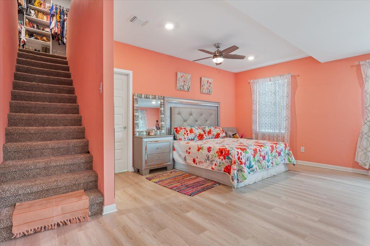 Image 16 of 38 For 50 Dusty Dam Rd