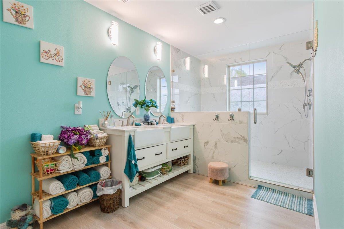 Image 19 of 38 For 50 Dusty Dam Rd