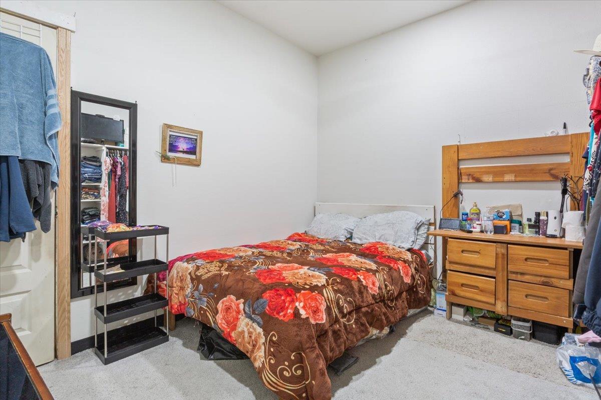 Image 26 of 38 For 50 Dusty Dam Rd