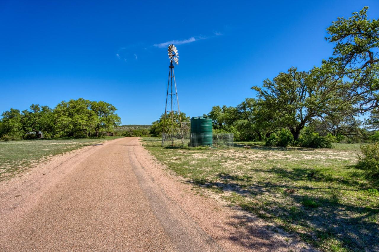 Image 8 of 40 For 2347 Mtn Pasture Ranch Rd