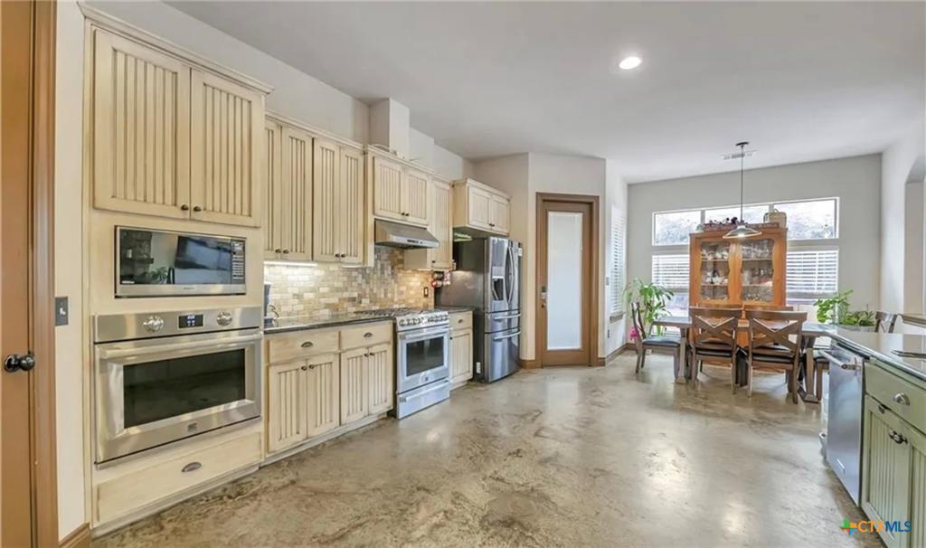 Image 7 of 30 For 1325 County Road 106