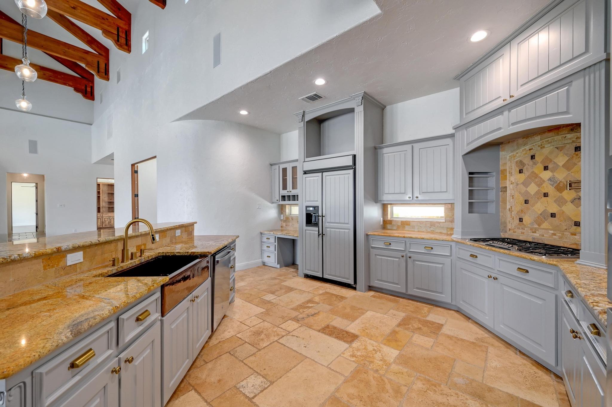 Image 13 of 38 For 138 Serene St