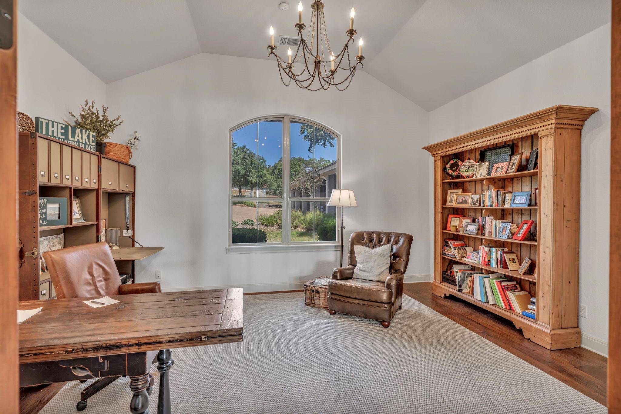 Image 35 of 38 For 138 Serene St