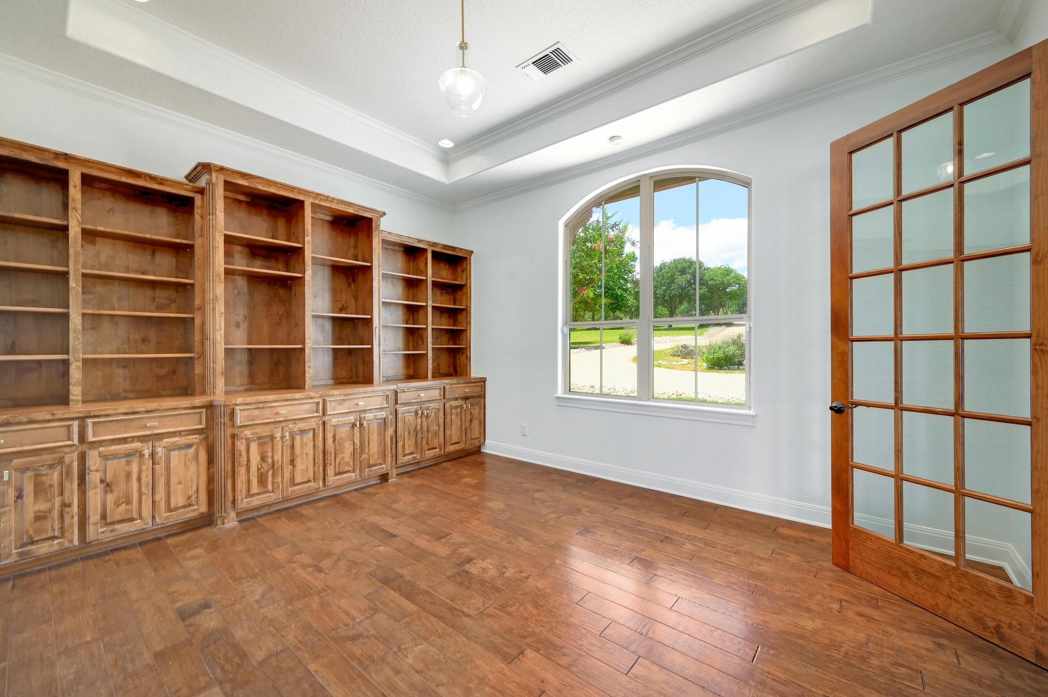 Image 36 of 38 For 138 Serene St