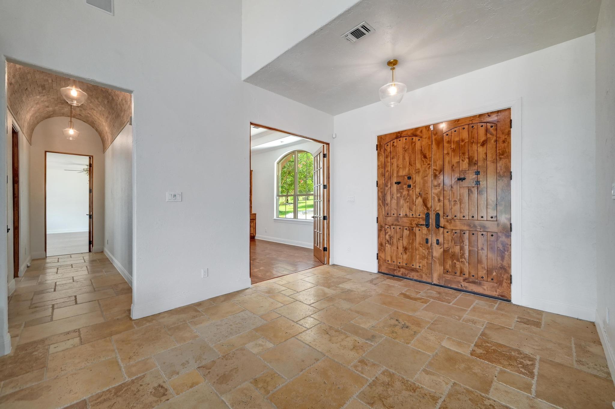 Image 37 of 38 For 138 Serene St