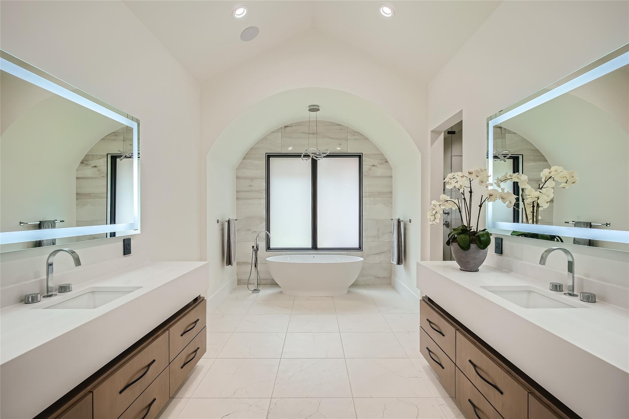 Image 22 of 40 For 6412 Lantern View Dr