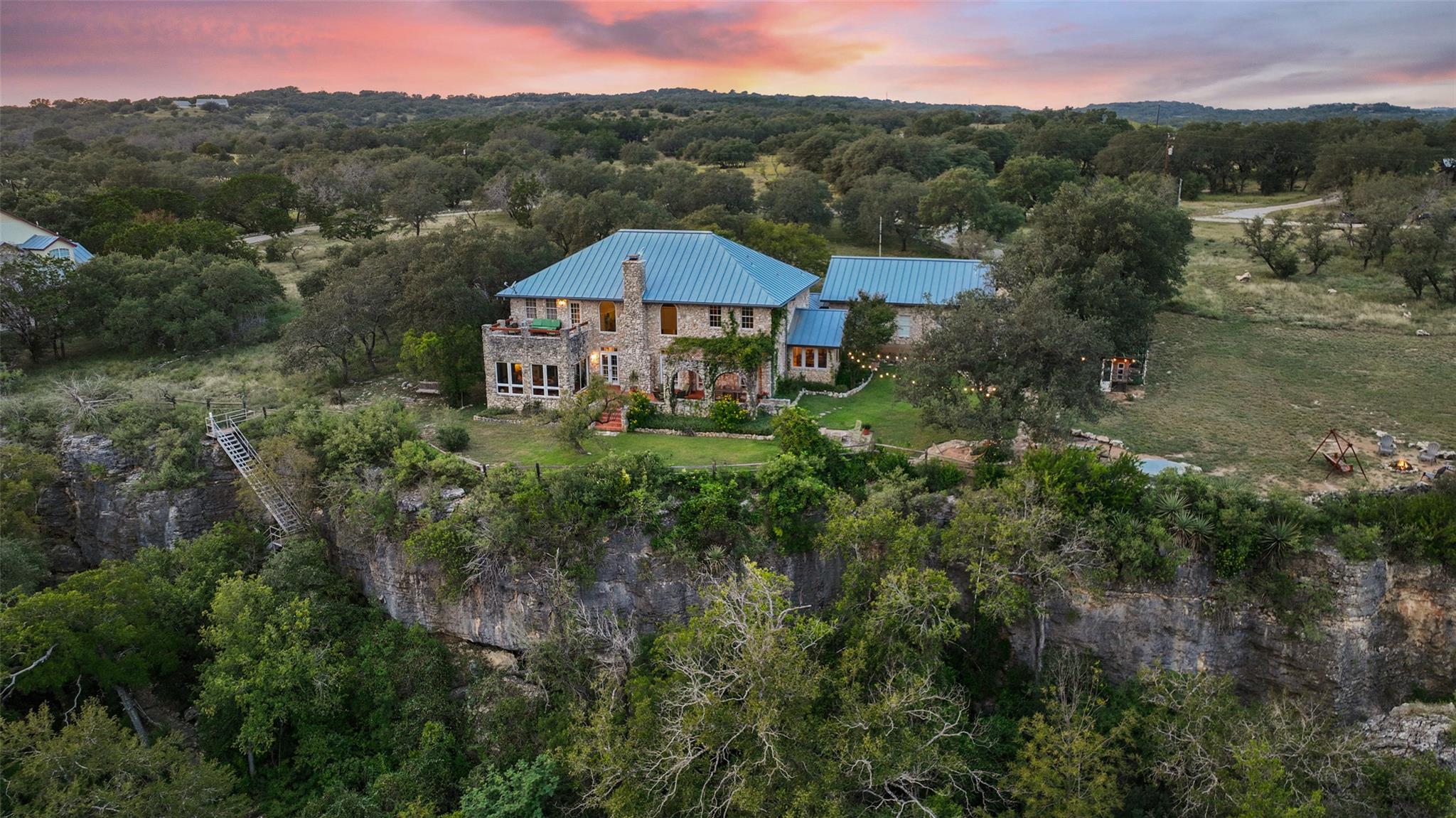 Details for 5229 & 5012 Hupedo Ranch Rd, Spicewood, TX 78669