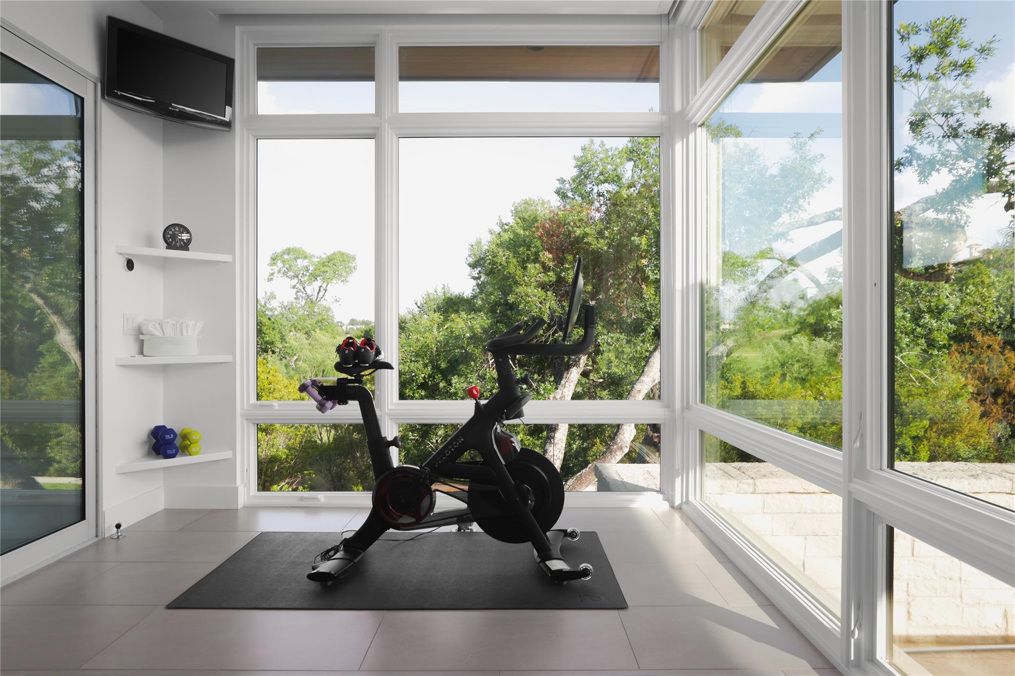 Image 24 of 40 For 12900 Hacienda Ridge