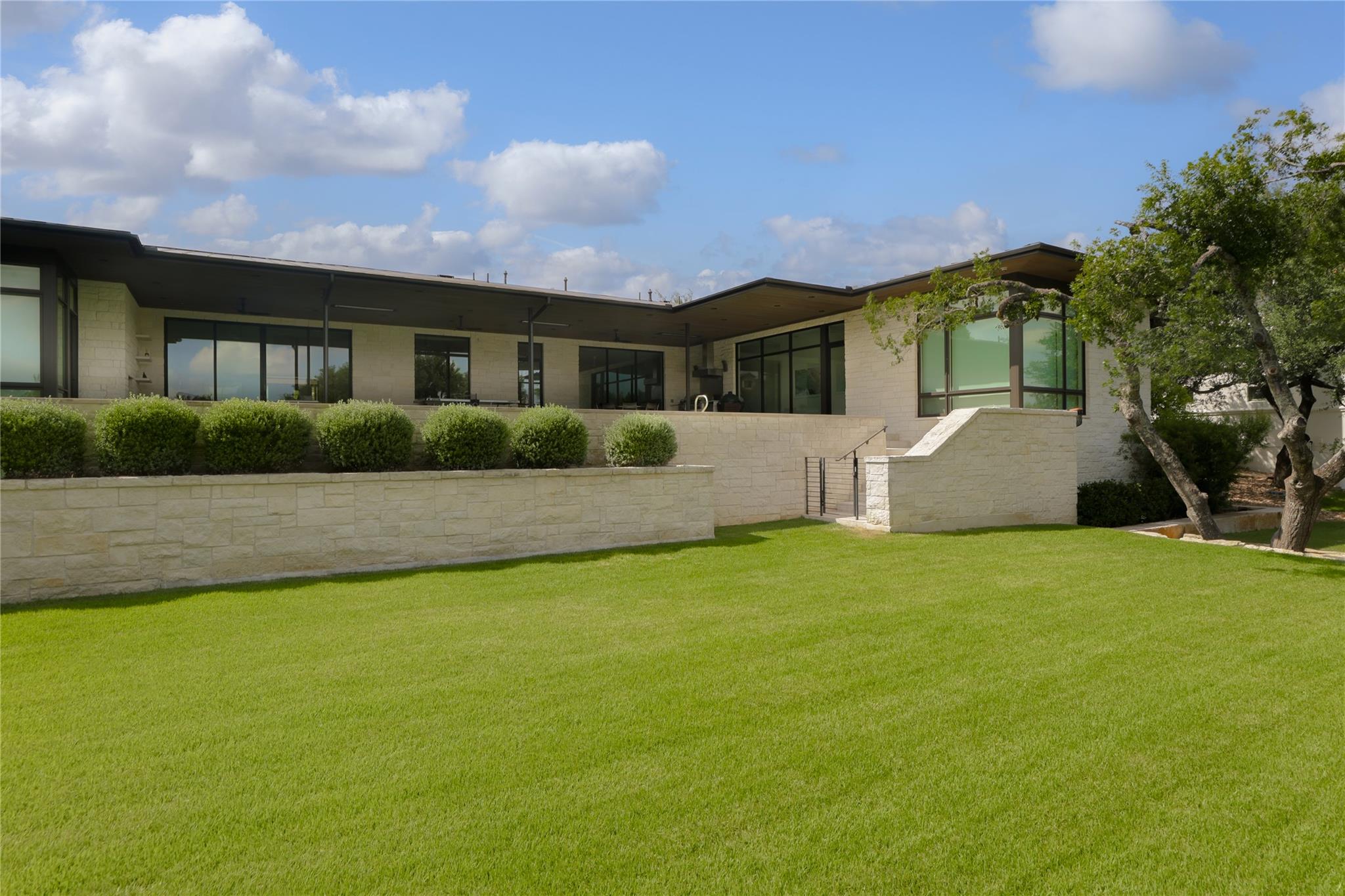 Image 40 of 40 For 12900 Hacienda Ridge