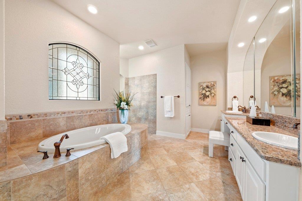 Image 15 of 40 For 143 Champion Way