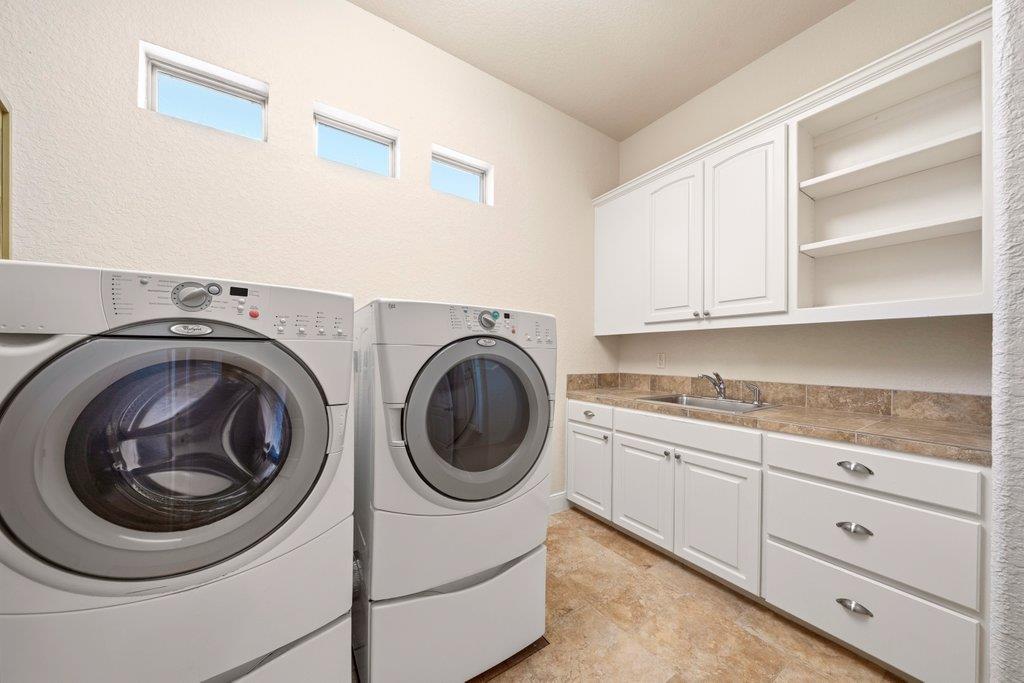 Image 24 of 40 For 143 Champion Way