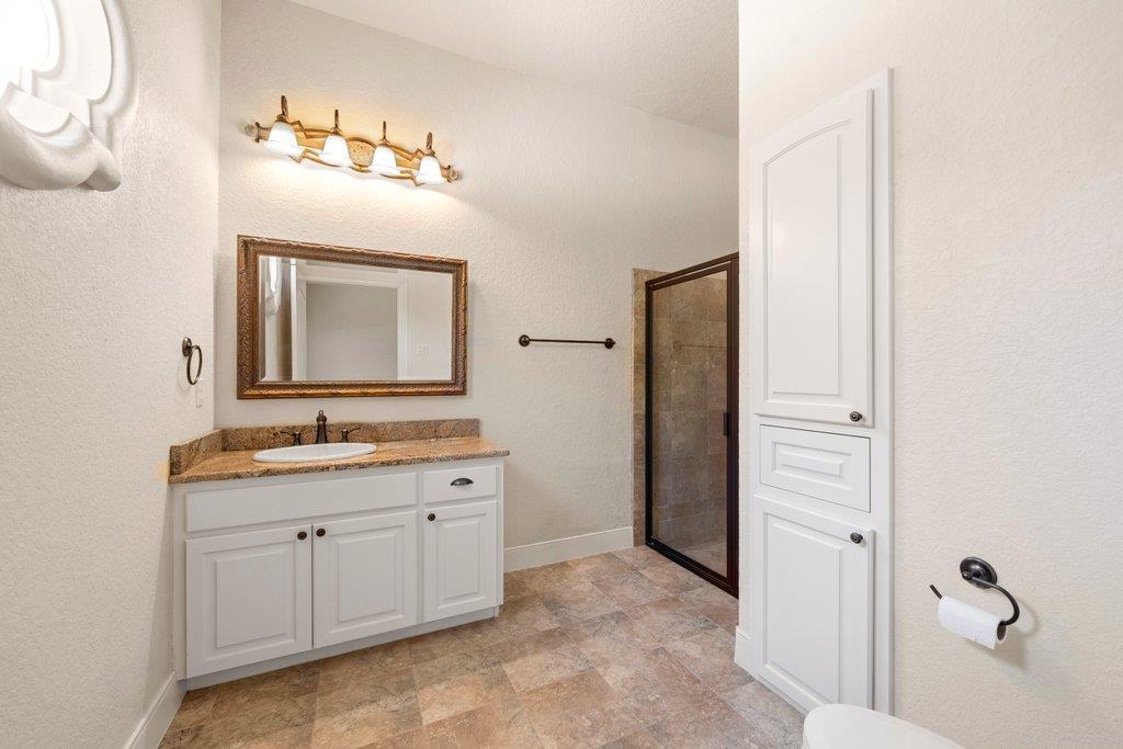 Image 27 of 40 For 143 Champion Way