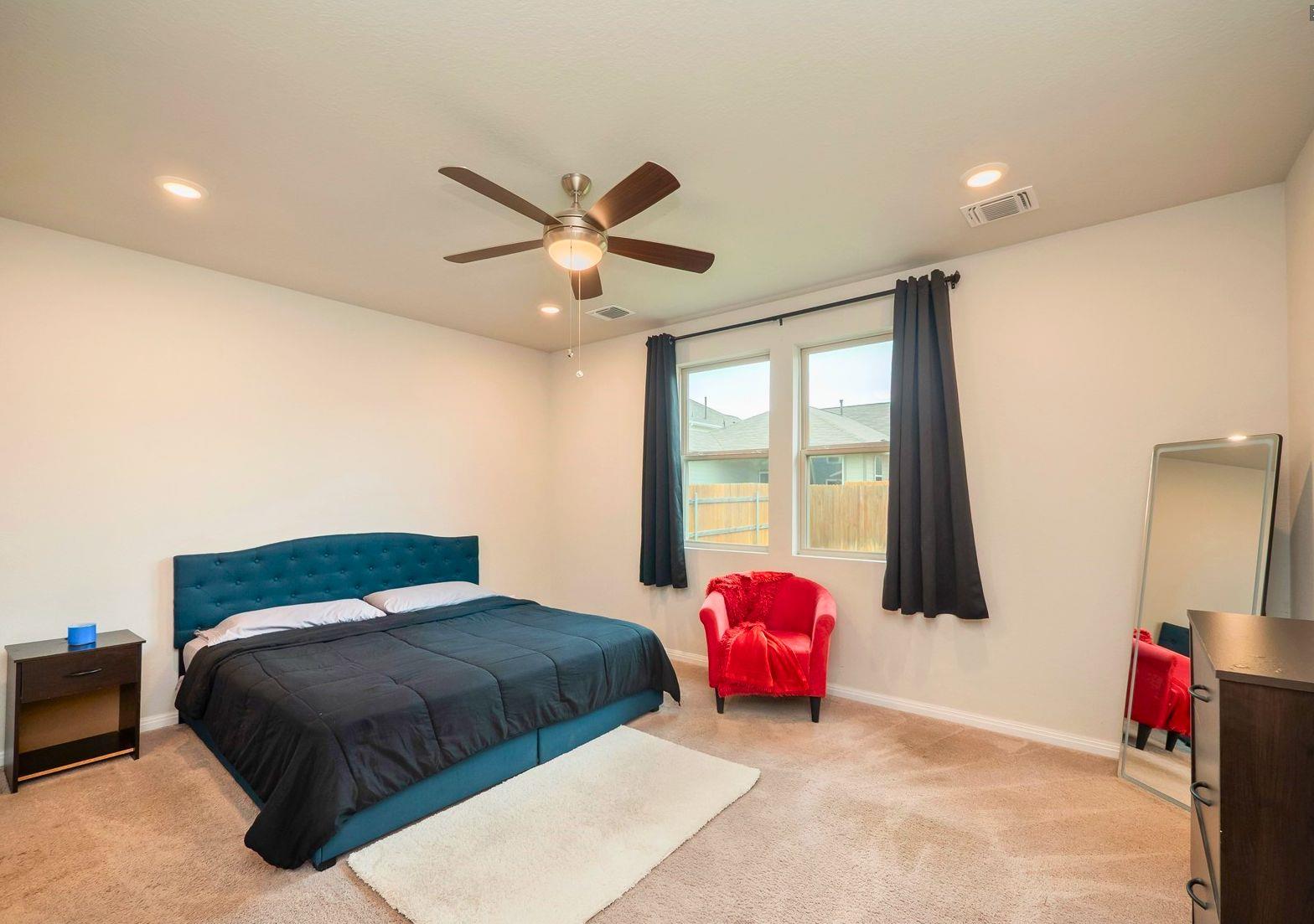 Details for 111 Lyrebird Ln, Hutto, TX 78634