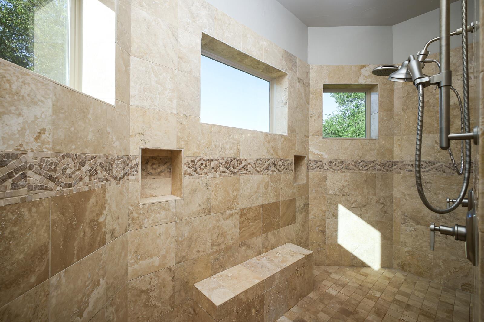 Image 22 of 40 For 5303 Arroyo Luis Dr