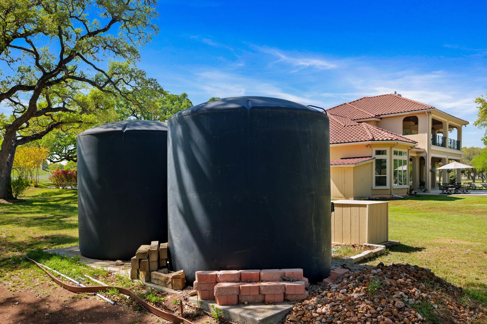 Image 30 of 40 For 5303 Arroyo Luis Dr