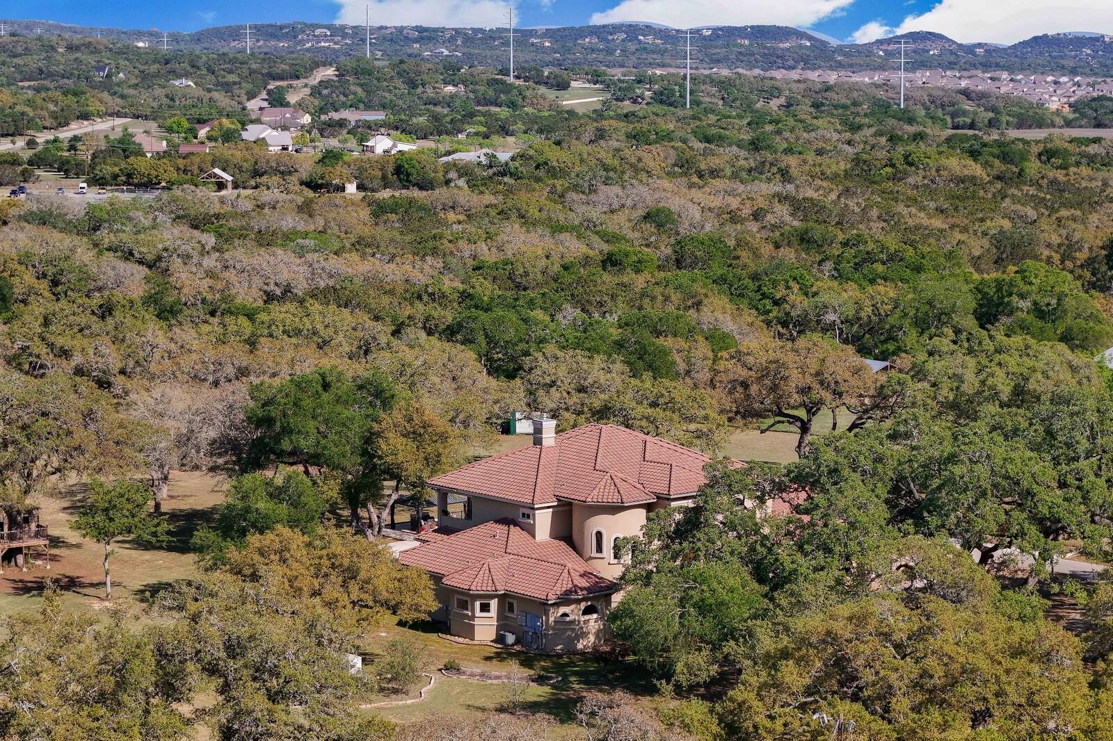 Image 37 of 40 For 5303 Arroyo Luis Dr