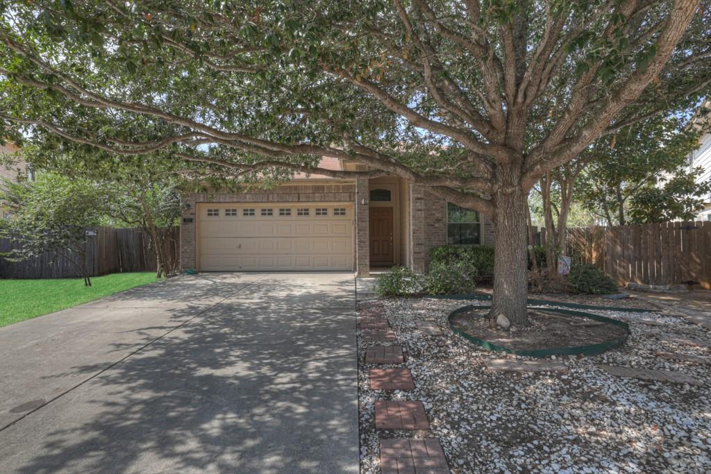 Image 2 of 39 For 522 Pecos Cir