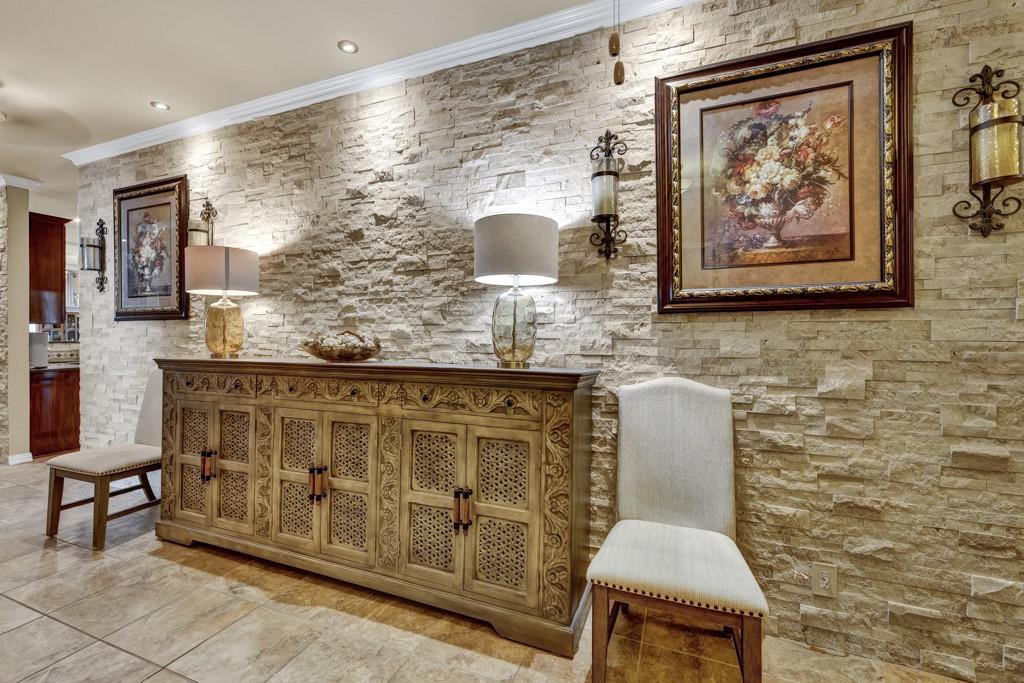 Image 5 of 39 For 522 Pecos Cir