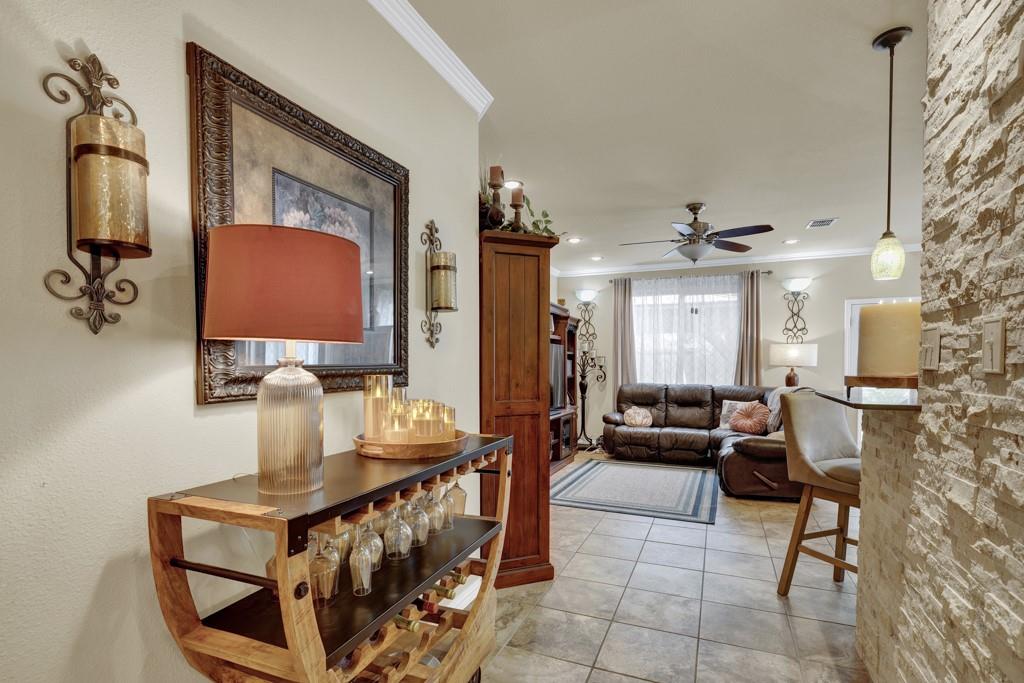 Image 9 of 39 For 522 Pecos Cir