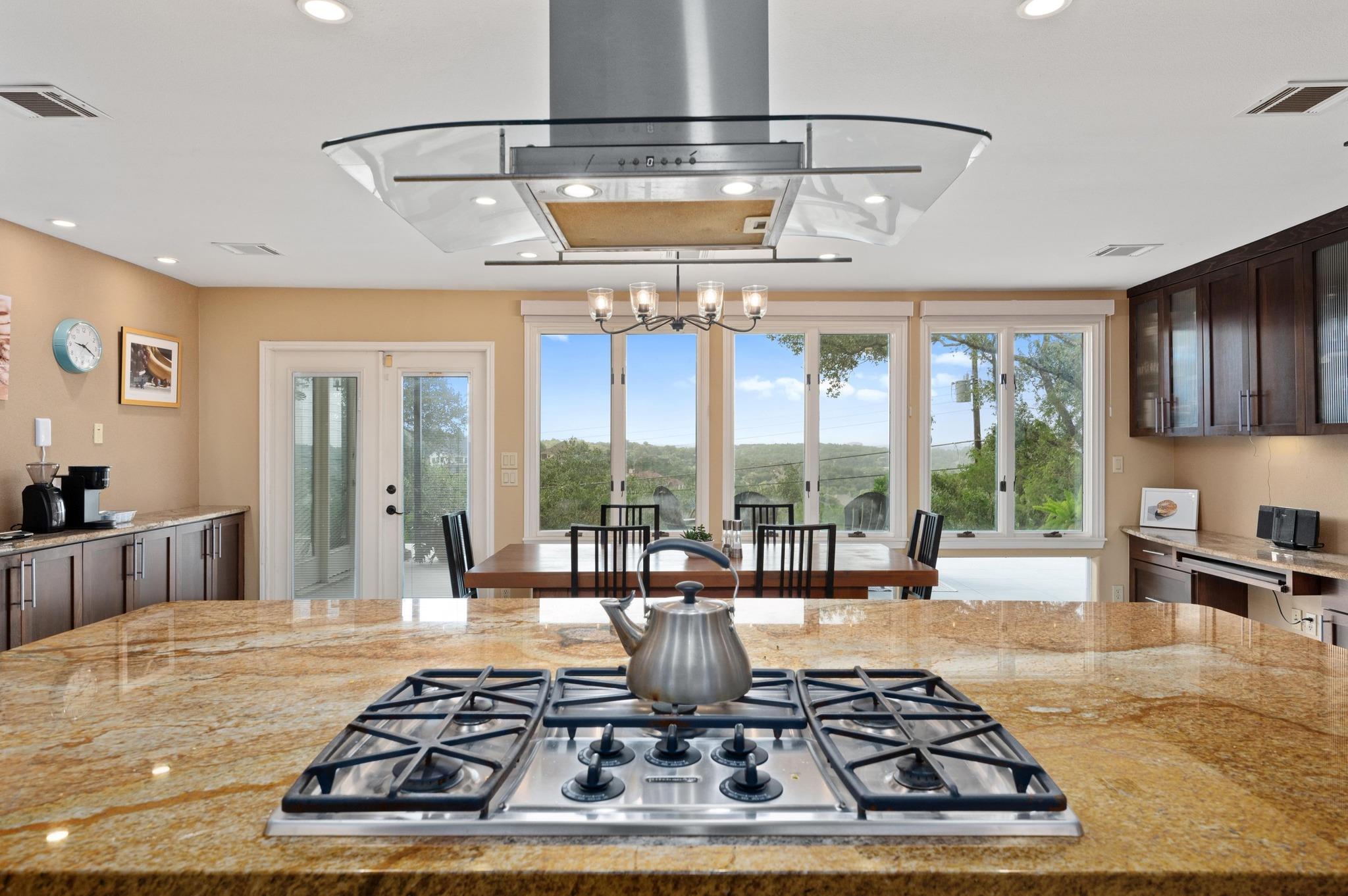 Image 11 of 40 For 6507 Mesa Dr