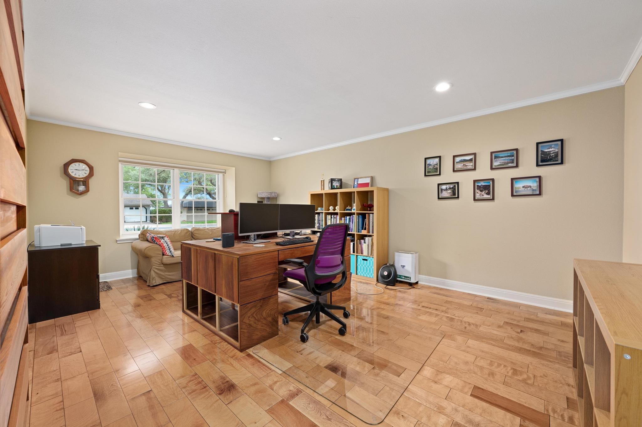 Image 15 of 40 For 6507 Mesa Dr