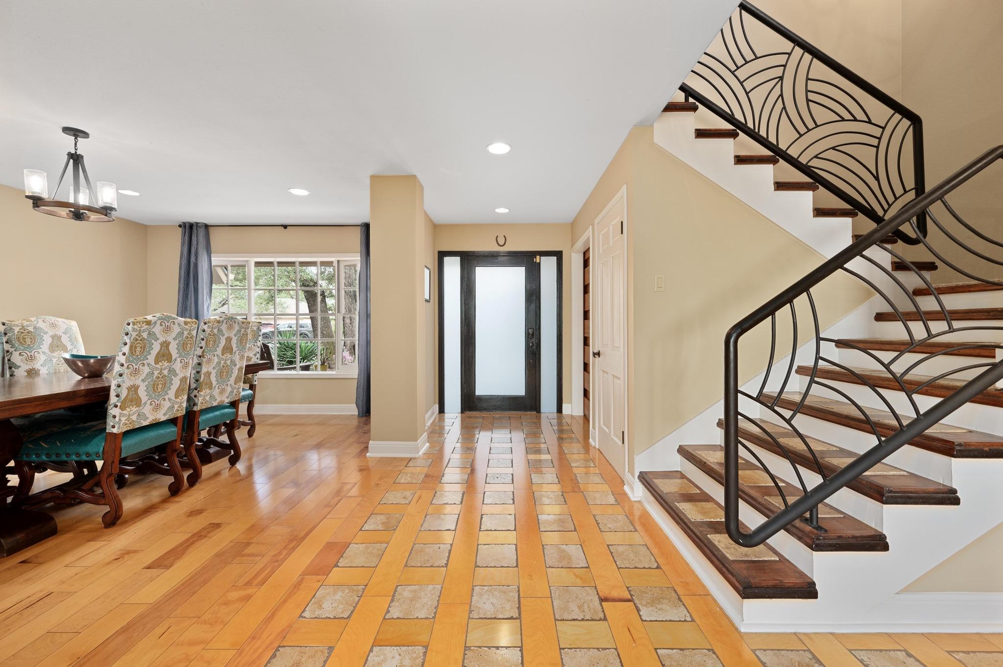 Image 6 of 40 For 6507 Mesa Dr