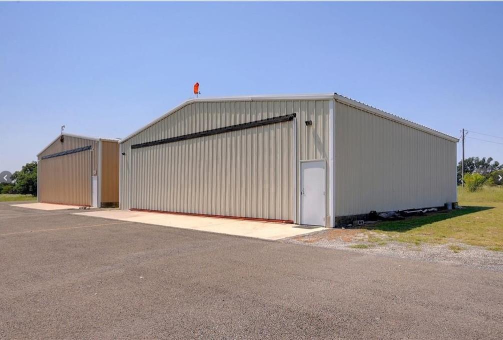 Image 23 of 23 For 920 Crosswind Dr