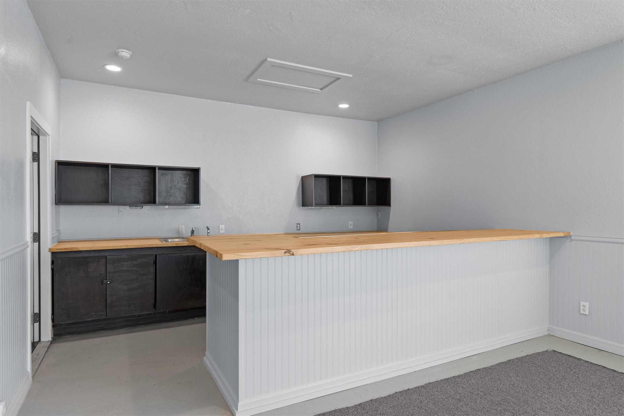 Image 18 of 40 For 1102 Beech St